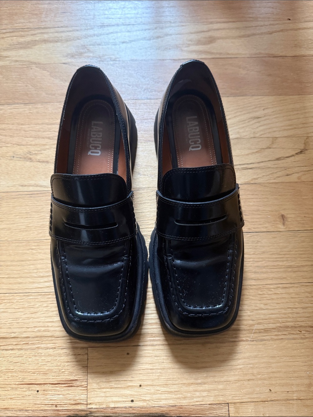 LABUCQ black loafers